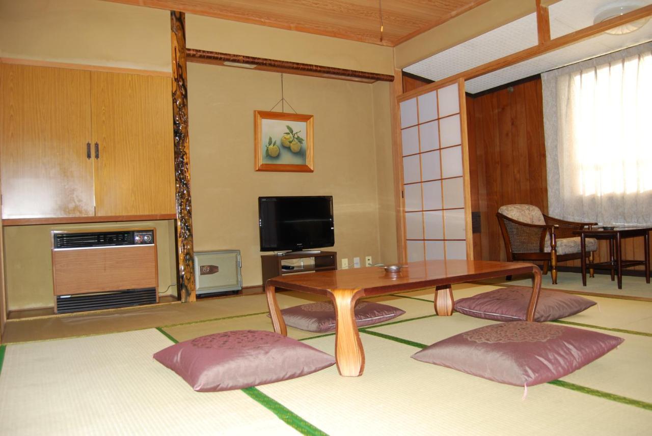 Shiga Riverside Hotel Jamanouči Exteriér fotografie